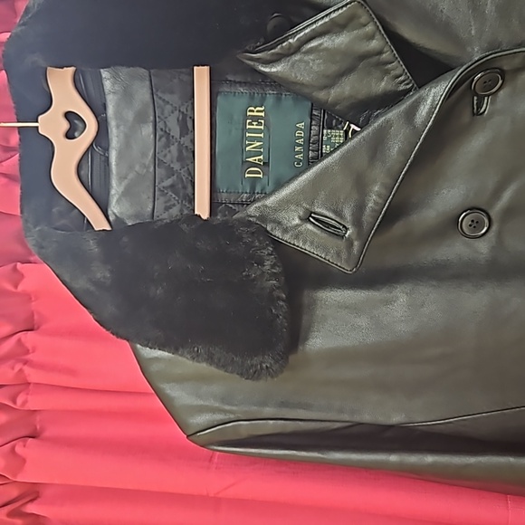 Danier Long Line Leather Jacket with Faux Fur Collar - Picture 3 of 7